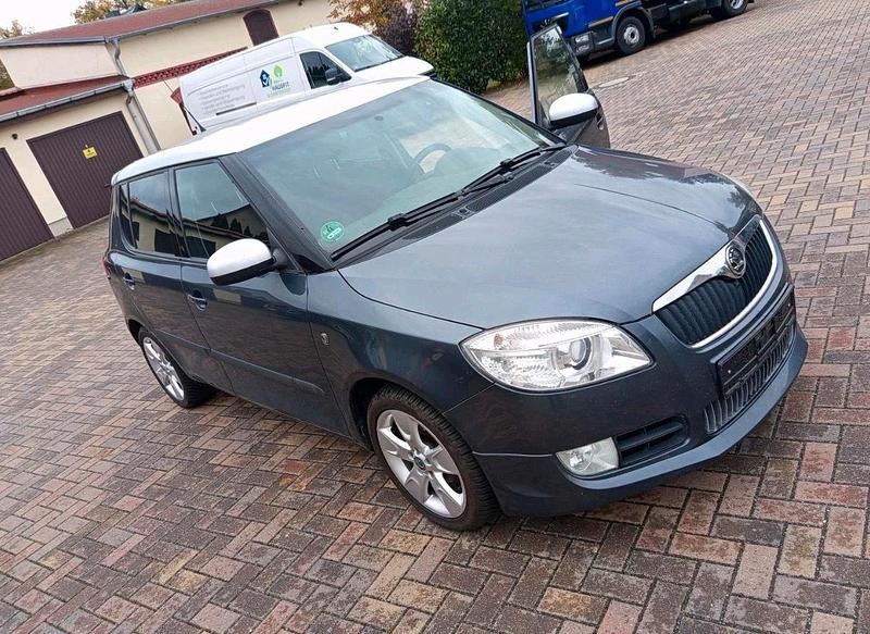 Gebraucht Skoda Fabia SportLine 86 PS (63 kW) 2009 Grau Kleinwagen