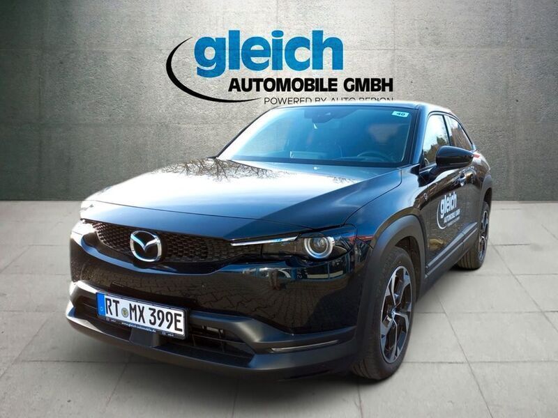 Jet black Gebraucht 2023 Mazda MX30 Makoto SUV | 24.780 € - Bild 1/4