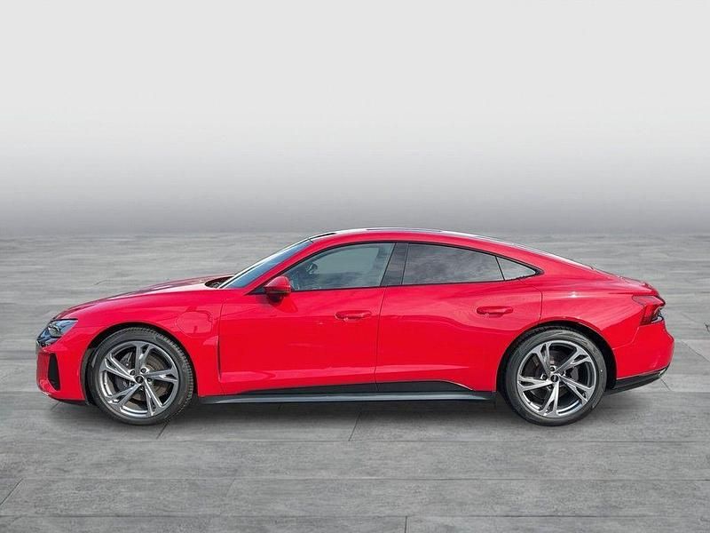 Gebraucht Audi e-tron GT quattro Ambiente 350 kW (476 PS) 2022 Tangorot metallic Limousine