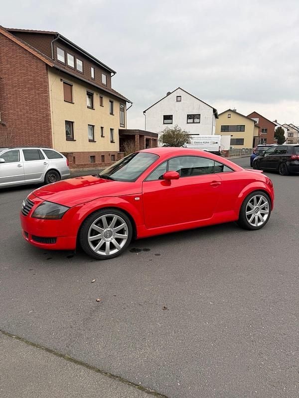 Gebraucht Audi TT 180 PS (132 kW) 2001 Rot Coupé