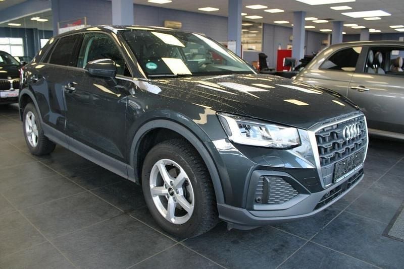 Gebraucht Audi Q2 Sport 150 PS (110 kW) 2025 Grau SUV