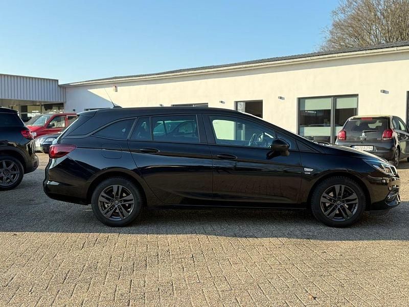 Gebraucht Opel Astra 122 PS (89 kW) 2020 Schwarz Kombi