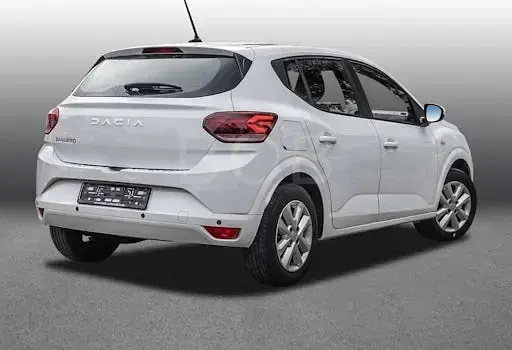 Usado Dacia Sandero Expression 122 CV (89 kW) 2023 Blanco Utilitario