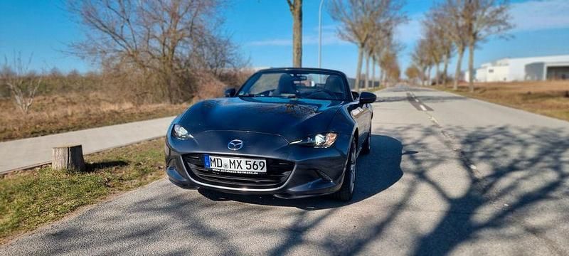 Second-hand Mazda MX5 132 CP (97 kW) 2016 Gri Cabrio