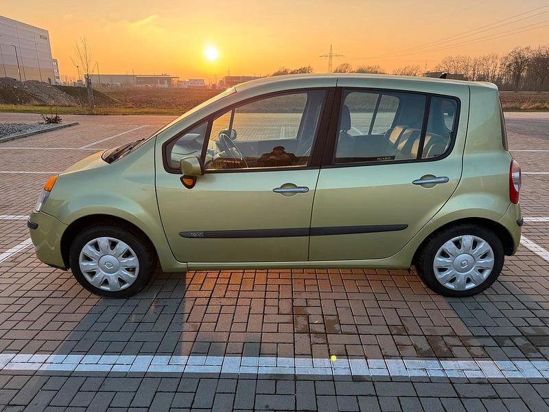 Gebraucht Renault Modus Luxe 75 PS (55 kW) 2005 Grün Van / Kleinbus