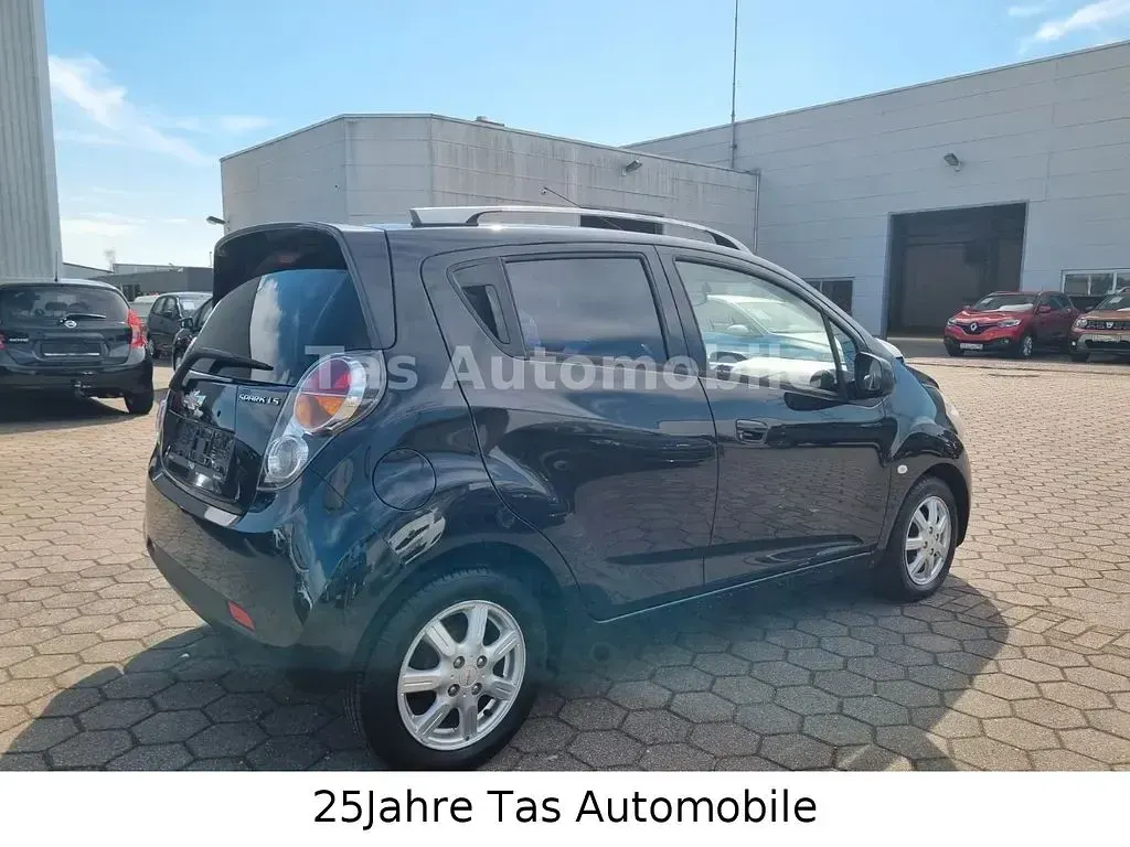 Gebraucht Chevrolet Spark LT 82 PS (60 kW) 2012 Schwarz Kleinwagen