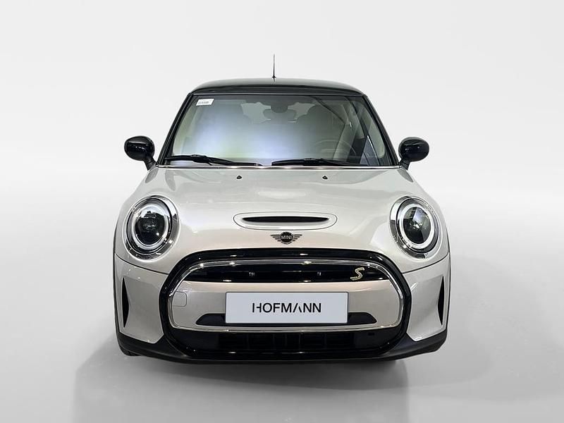 Gebraucht Mini Cooper SE Classic 135 kW (184 PS) 2021 White silver metallic Kleinwagen