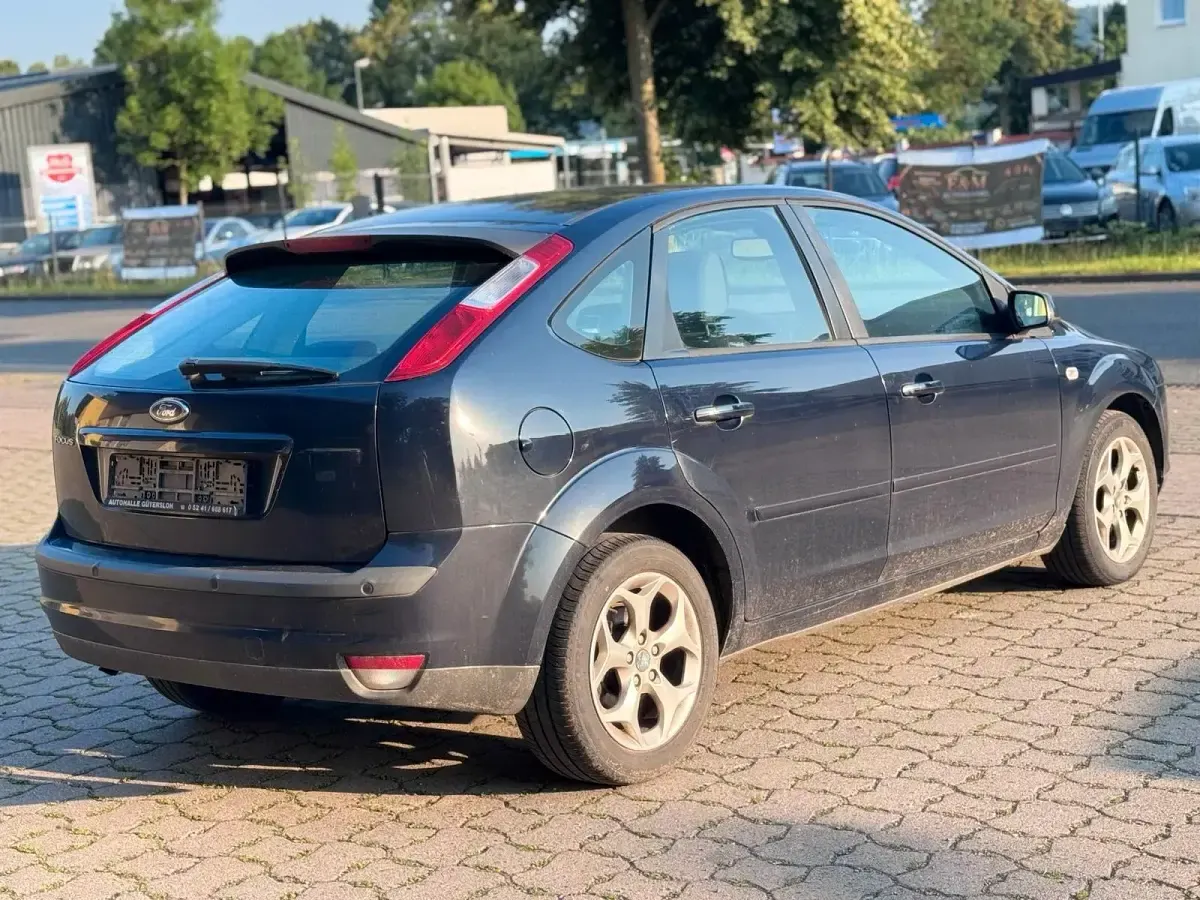 Gebraucht Ford Focus 101 PS (74 kW) 2007 Schwarz Limousine