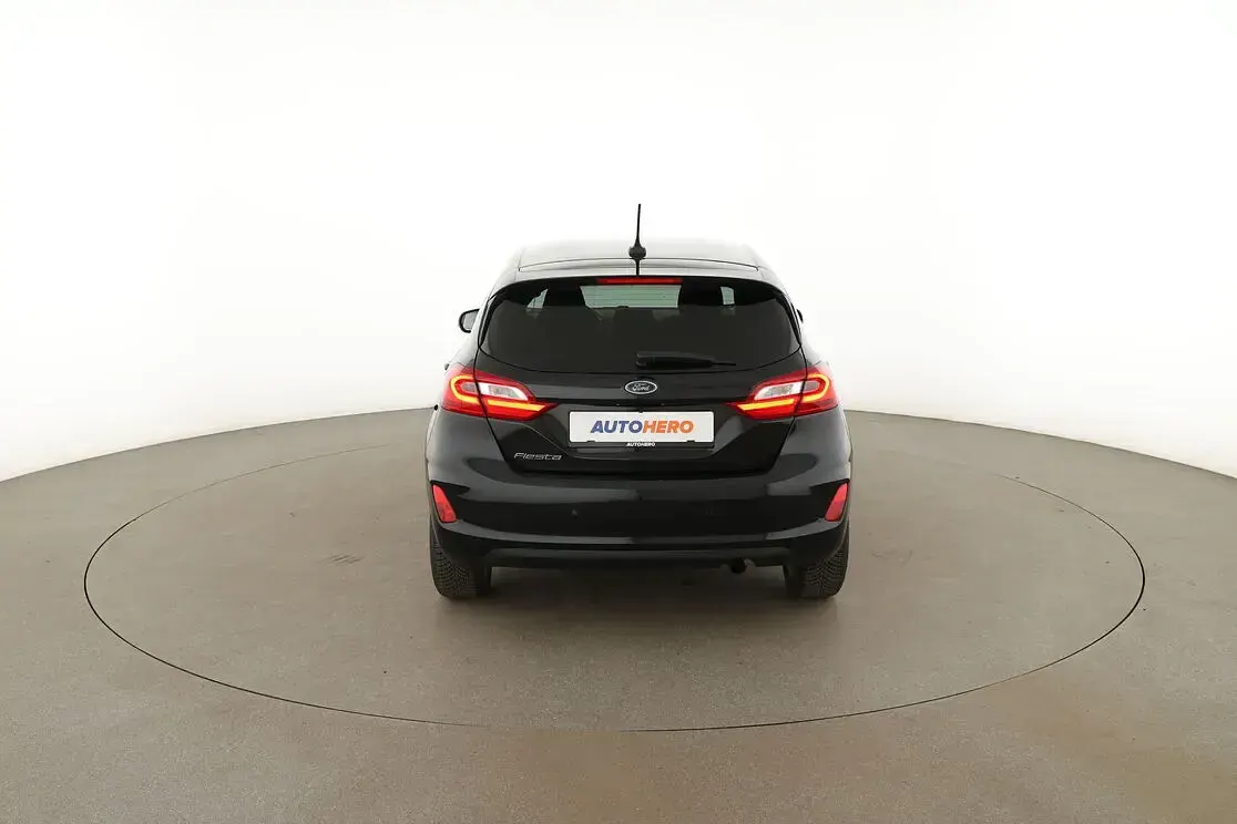Gebraucht Ford Fiesta Titanium 95 PS (69 kW) 2020 Schwarz Kleinwagen