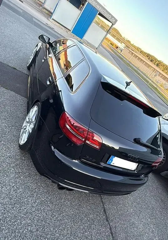 Gebraucht Audi RS3 Sport 340 PS (250 kW) 2011 Schwarz Limousine