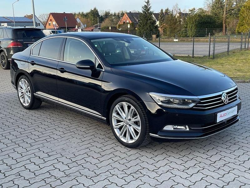 Gebraucht VW Passat Highline 150 PS (110 kW) 2014 Schwarz metallic Limousine