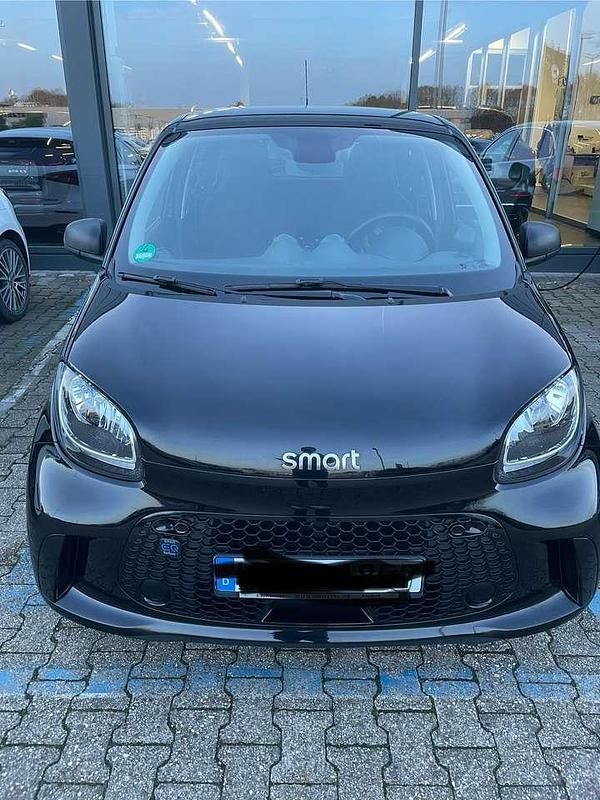 Schwarz Gebraucht 2021 Smart ForFour Electric Drive Kleinwagen | 9.500 € (Fairer Preis) - Bild 1/4