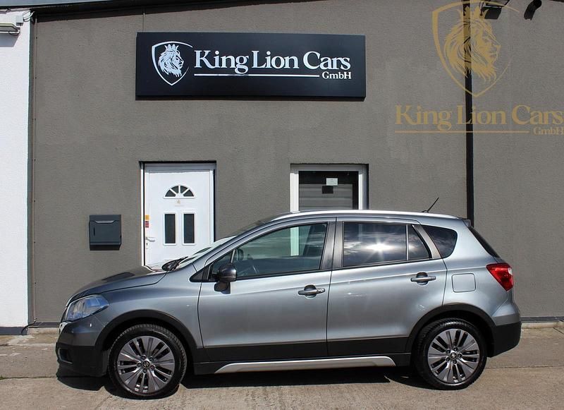 Gebraucht Suzuki SX4 Comfort 120 PS (88 kW) 2015 Grau SUV