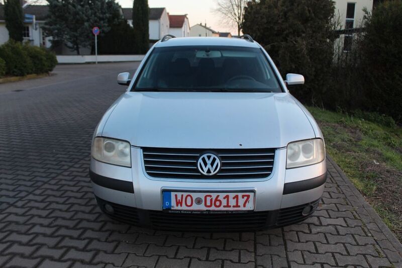 Gebraucht VW Passat Trendline 131 PS (96 kW) 2003 Silber Kombi