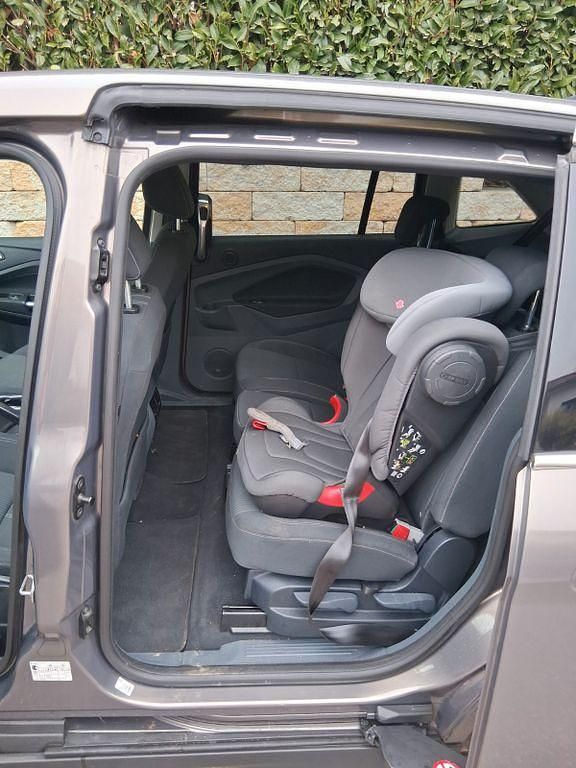 Gebraucht Ford Grand C-Max Titanium 140 PS (102 kW) 2012 Braun Van / Kleinbus