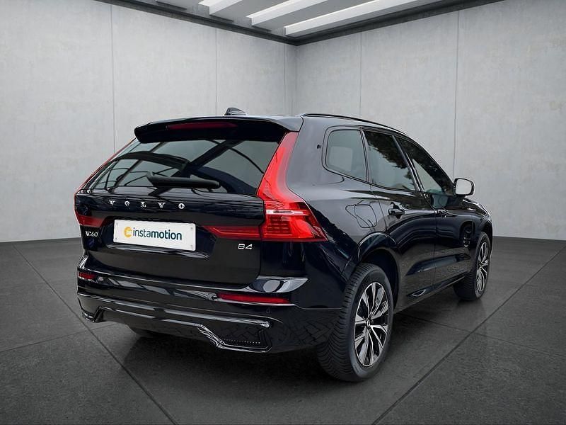 Gebraucht Volvo XC60 Plus 197 PS (144 kW) 2024 Schwarz SUV