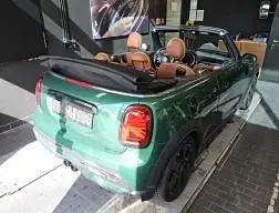 Usata Mini Cooper S Cabriolet 178 CV (130 kW) 2022 Verde Cabrio