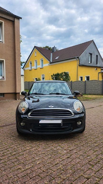 Gebraucht Mini ONE 75 PS (55 kW) 2010 Schwarz Kleinwagen