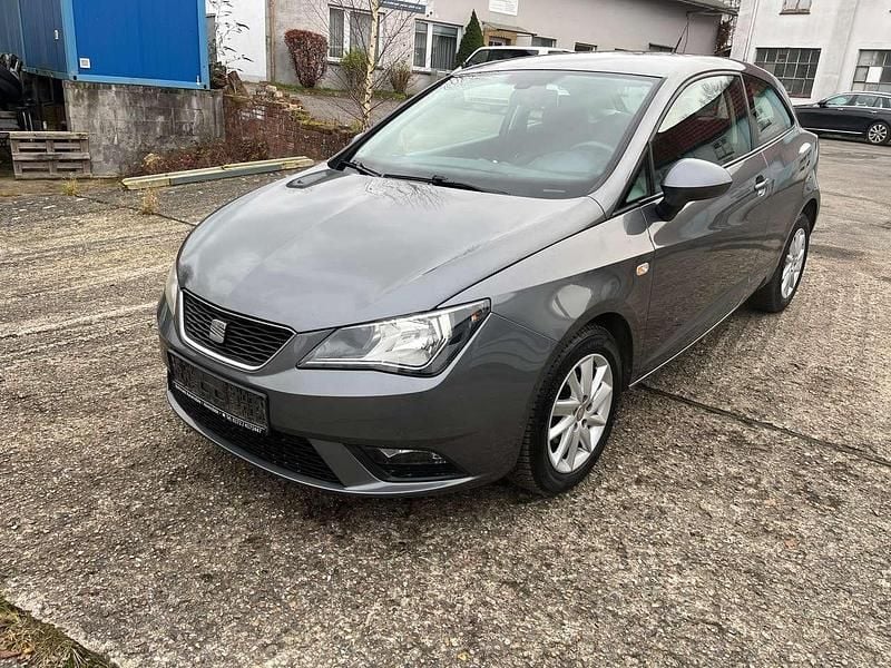 Gebraucht Seat Ibiza Stylance 75 PS (55 kW) 2012 "pirineos" grau Kleinwagen
