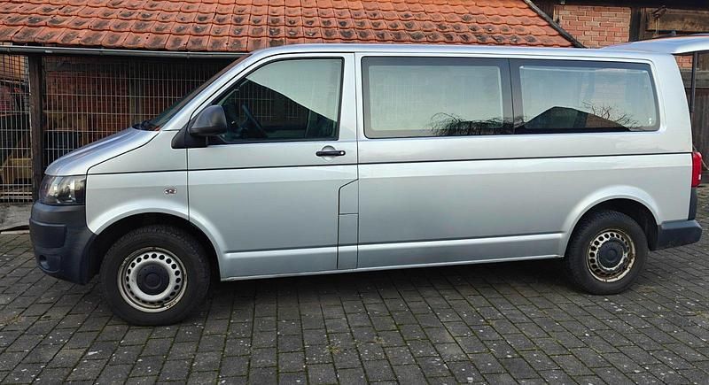 Silber Gebraucht 2014 VW T5 Trendline Van | 7.100 € (Superpreis) - Bild 1/4