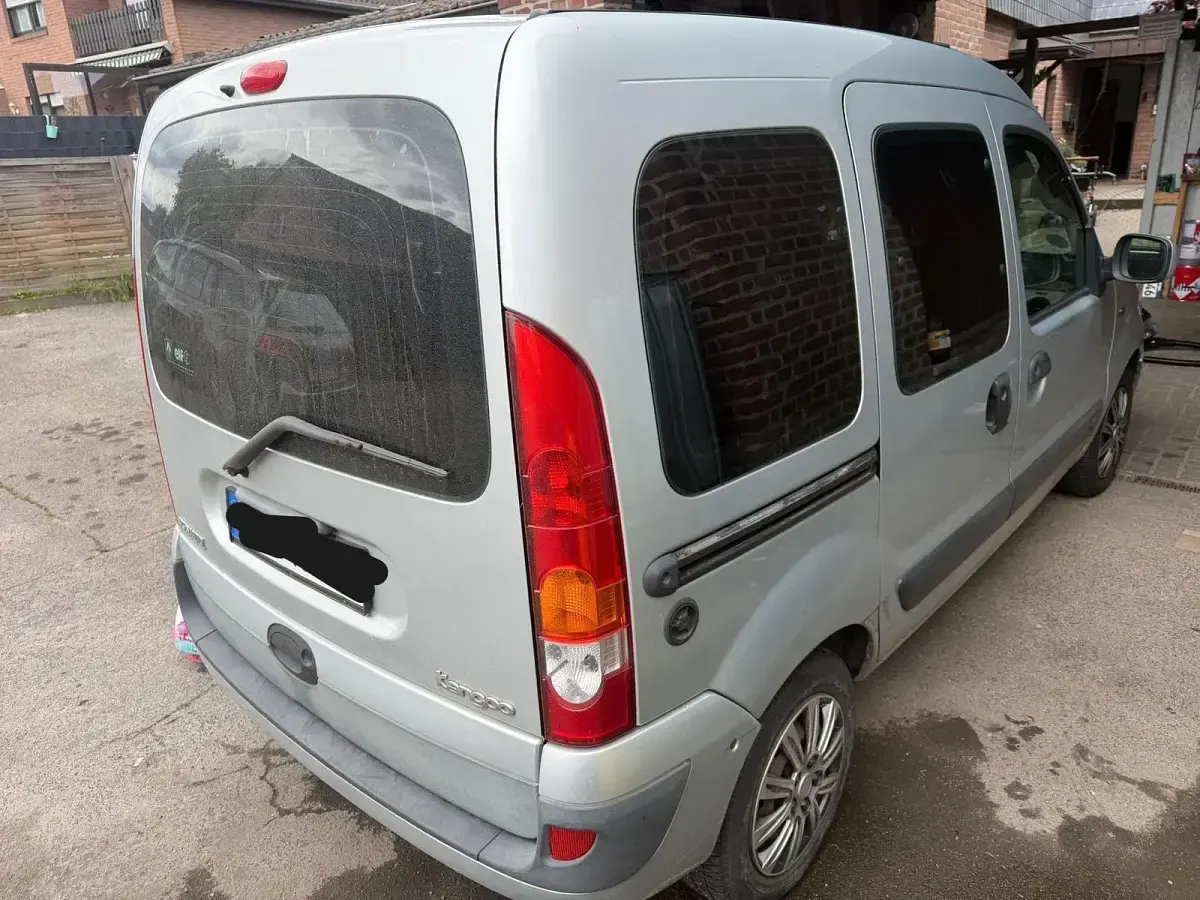Brugt Renault Kangoo 75 HK (55 kW) 2004 Grå MPV