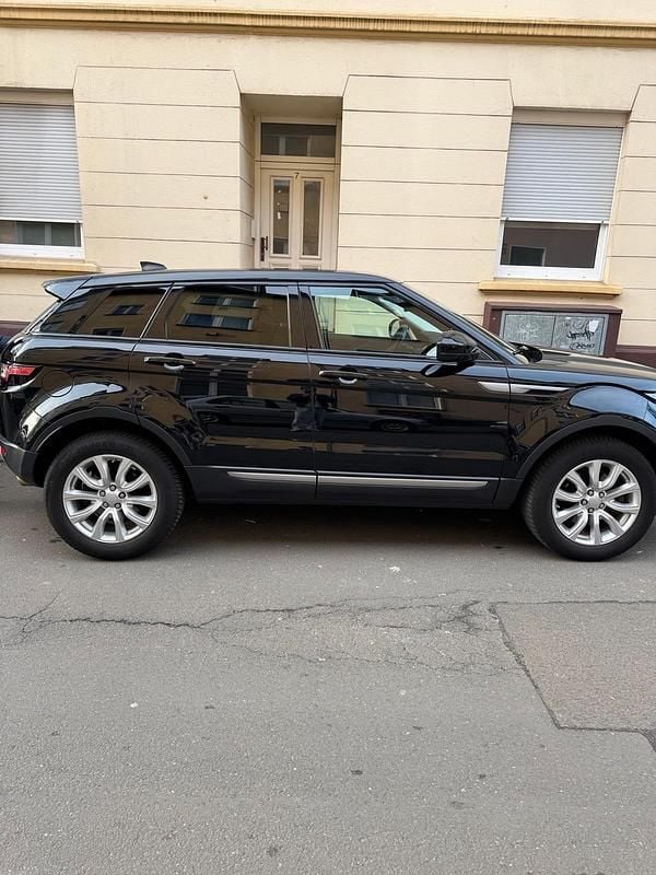 Gebraucht Land Rover Range Rover evoque 150 PS (110 kW) 2018 Schwarz SUV