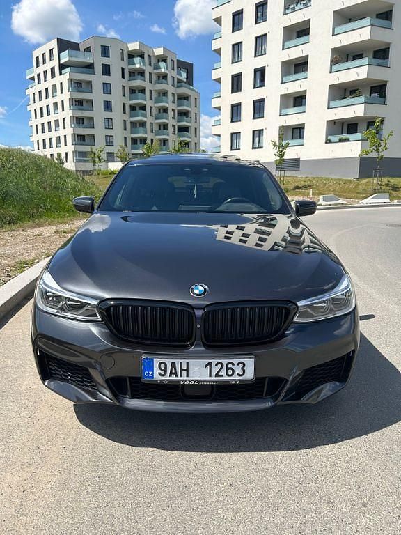 Grau Gebraucht 2017 BMW 630 Performance Coupé | 29.500 € (Fairer Preis) - Bild 1/4