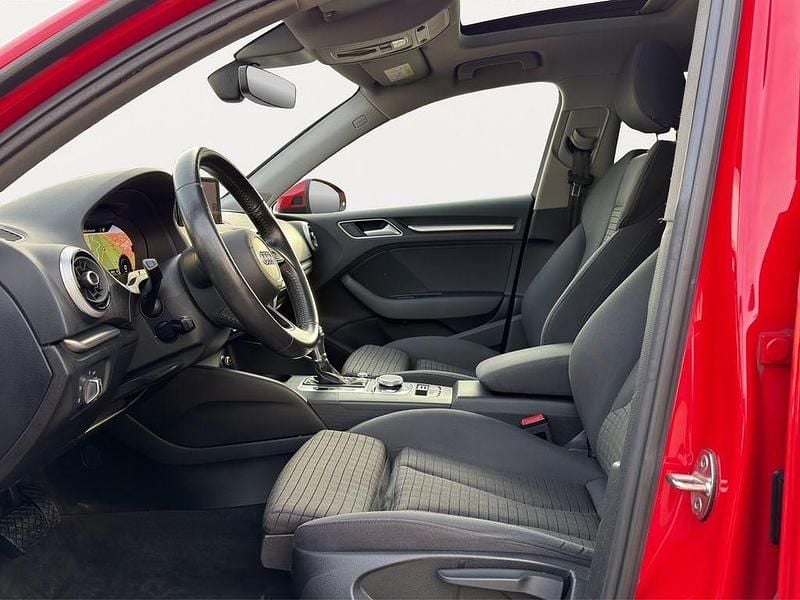 Gebraucht Audi A3 S-Line 190 PS (139 kW) 2018 Rot Limousine