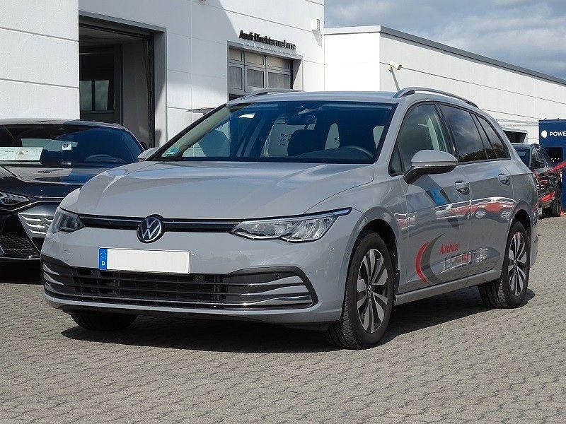 Mondsteingrau Gebraucht 2024 VW Golf VIII Move Kombi | 23.990 € (Superpreis) - Bild 1/4