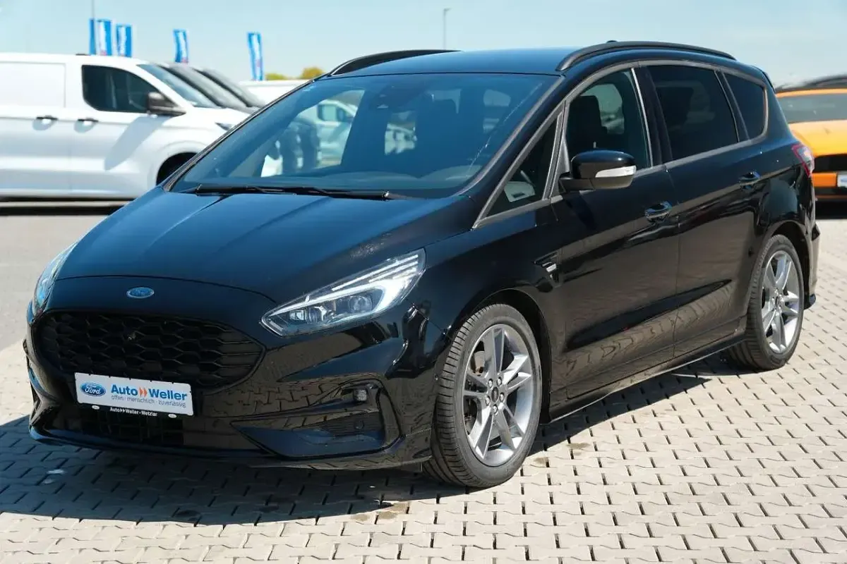 Gebraucht Ford S-MAX ST-Line 165 PS (121 kW) 2019 Schwarz Van / Kleinbus