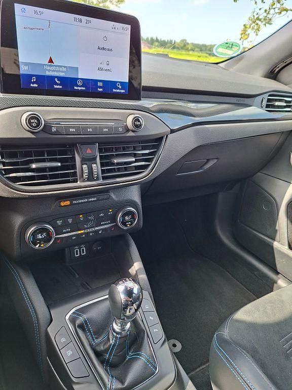 Gebraucht Ford Focus ST 280 PS (205 kW) 2022 Blau Limousine