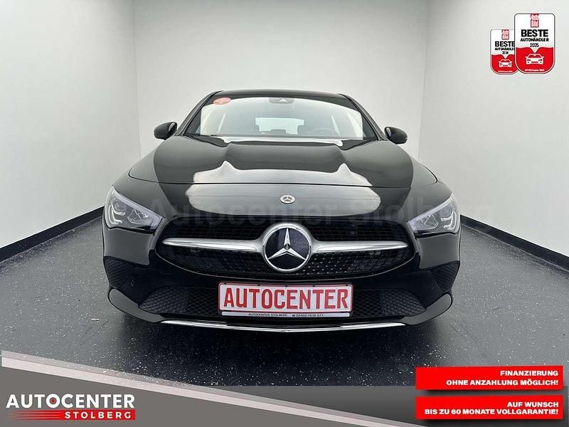 Gebraucht Mercedes CLA180 136 PS (100 kW) 2020 Schwarz Limousine