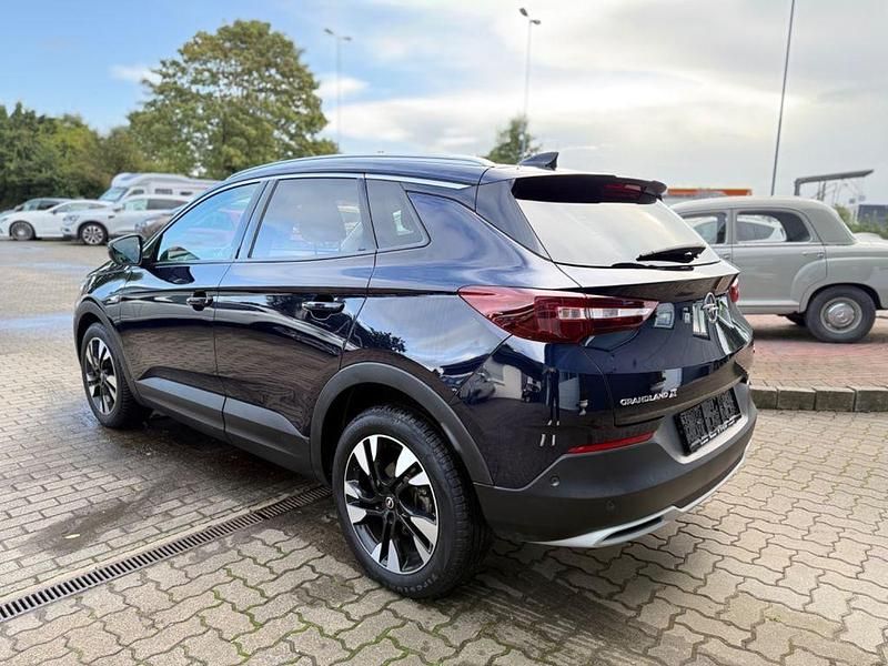 Gebraucht Opel Grandland X 131 PS (96 kW) 2018 Violett SUV