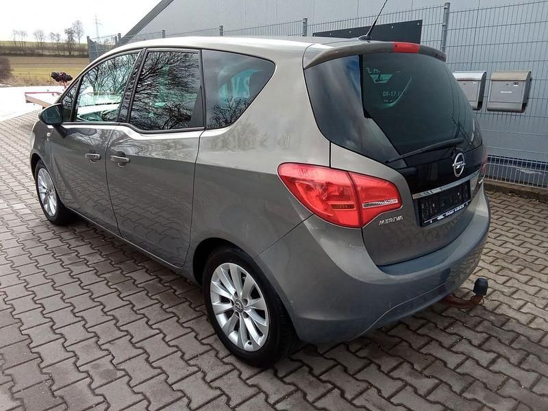 Gebraucht Opel Meriva 120 PS (88 kW) 2012 Grau Van / Kleinbus