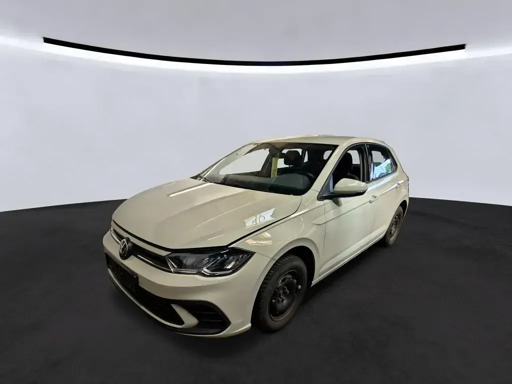 Gebraucht VW Polo Life 80 PS (58 kW) 2023 Ascotgrau Kleinwagen