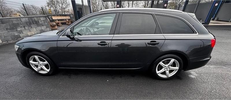 Gebraucht Audi A6 Sport 245 PS (180 kW) 2013 Schwarz Kombi