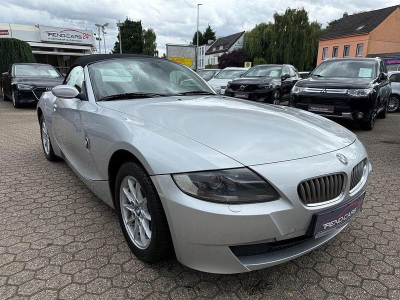 Silber Gebraucht 2007 BMW Z4 Cabrio | 7.950 € (Teuer) - Bild 1/4