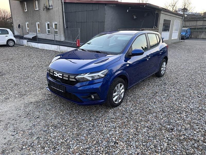 Gebraucht Dacia Sandero Expression 91 PS (66 kW) 2024 Blau Limousine