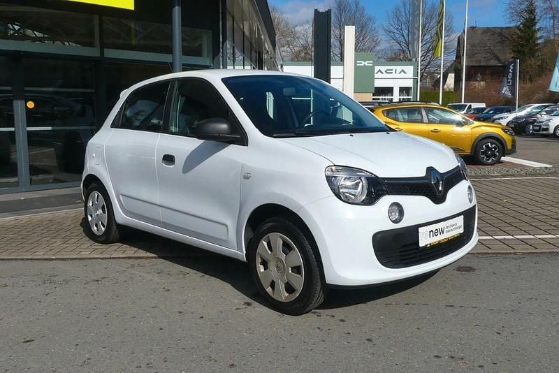 Gebraucht Renault Twingo Life 69 PS (50 kW) 2017 Weiß Kleinwagen
