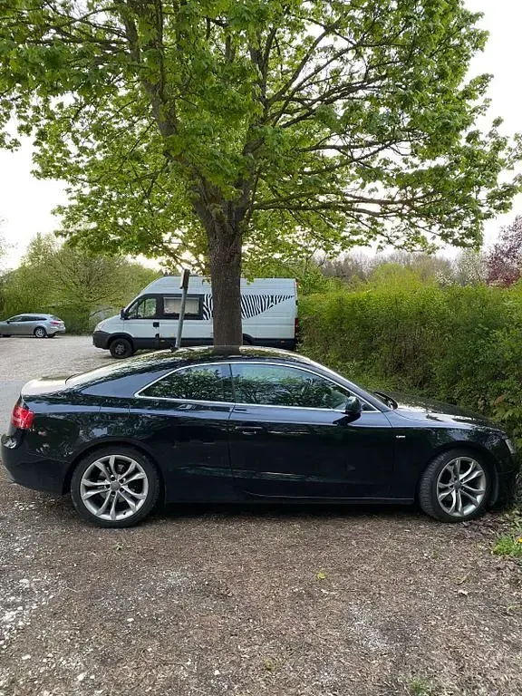 Gebraucht Audi A5 Sport 179 PS (131 kW) 2010 Schwarz Coupé