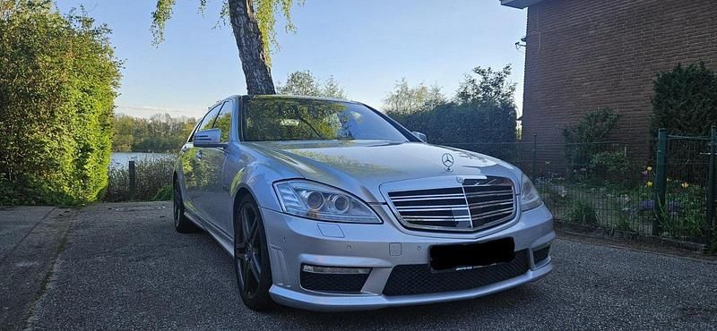 Silber Gebraucht 2009 Mercedes S63L AMG AMG Limousine | 18.999 € - Bild 1/4