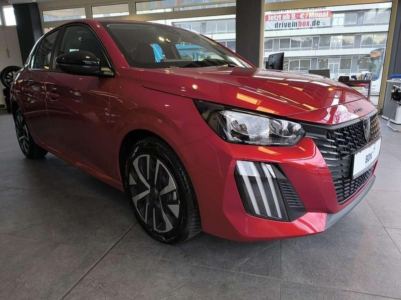 Second-hand Peugeot 208 Active 75 CP (55 kW) 2024 Roșu Hatchback