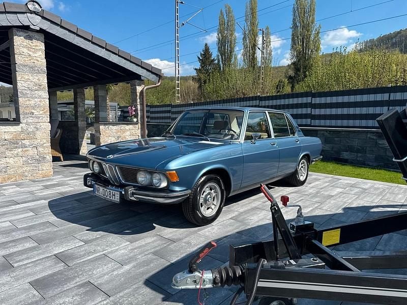 Gebraucht BMW 2500 150 PS (110 kW) 1971 Blau Limousine