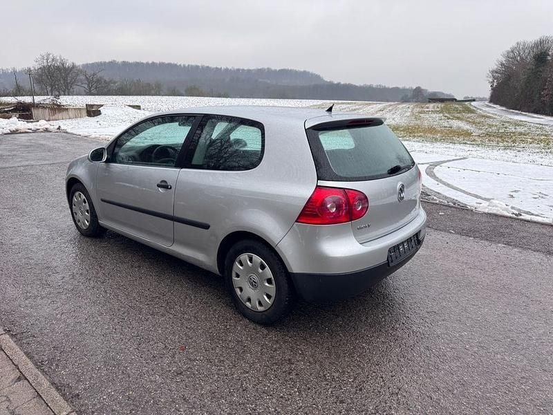 Gebraucht VW Golf V Trendline 80 PS (58 kW) 2007 Silber Limousine
