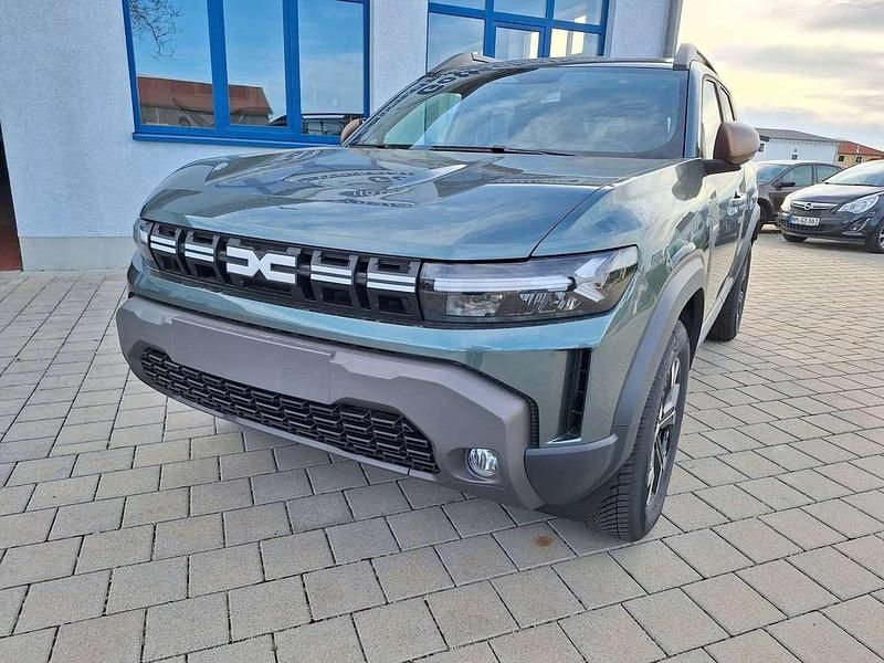 Neu Dacia Duster Extreme 131 PS (96 kW) 2025 Zedergrün SUV