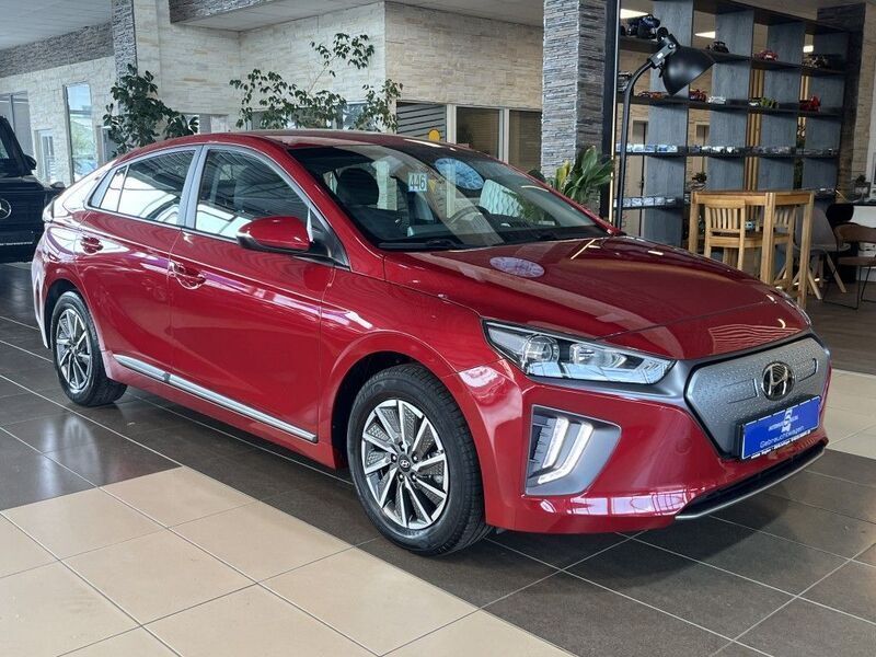 Rot Gebraucht 2021 Hyundai Ioniq 6 Limousine | 16.800 € - Bild 1/4