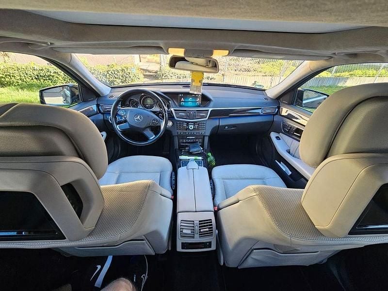 Gebraucht Mercedes E500 Elegance 387 PS (284 kW) 2010 Schwarz Limousine