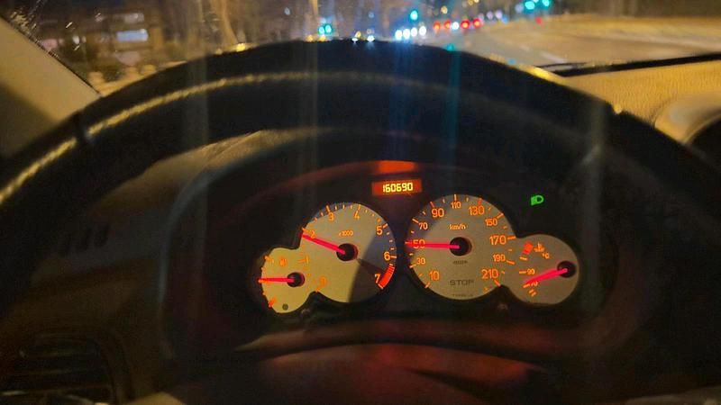 Silber Gebraucht 2005 Peugeot 206 Kleinwagen | 900 € (Guter Preis) - Bild 1/4