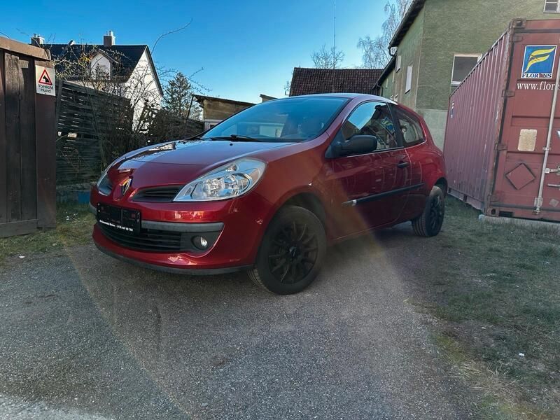 Rot Gebraucht 2005 Renault Clio III Kleinwagen | 3.200 € - Bild 1/4