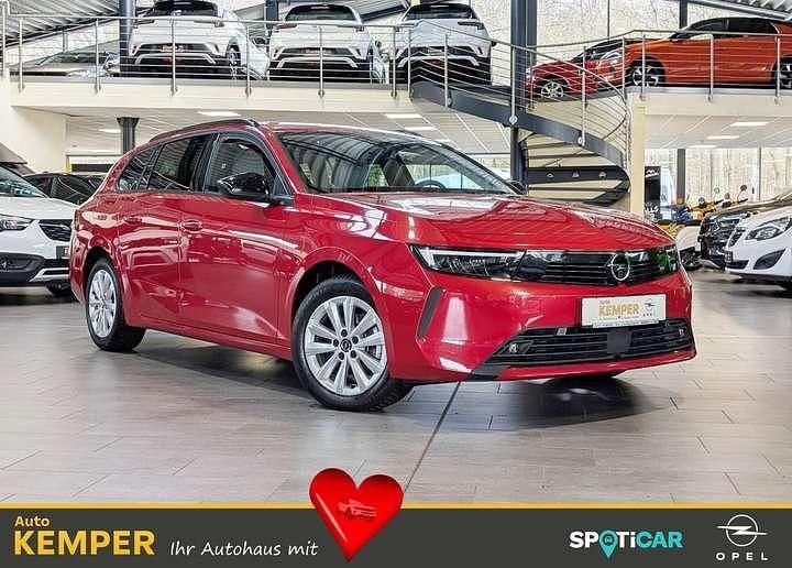 Gebraucht Opel Astra Enjoy 110 PS (80 kW) 2024 Rot Kombi